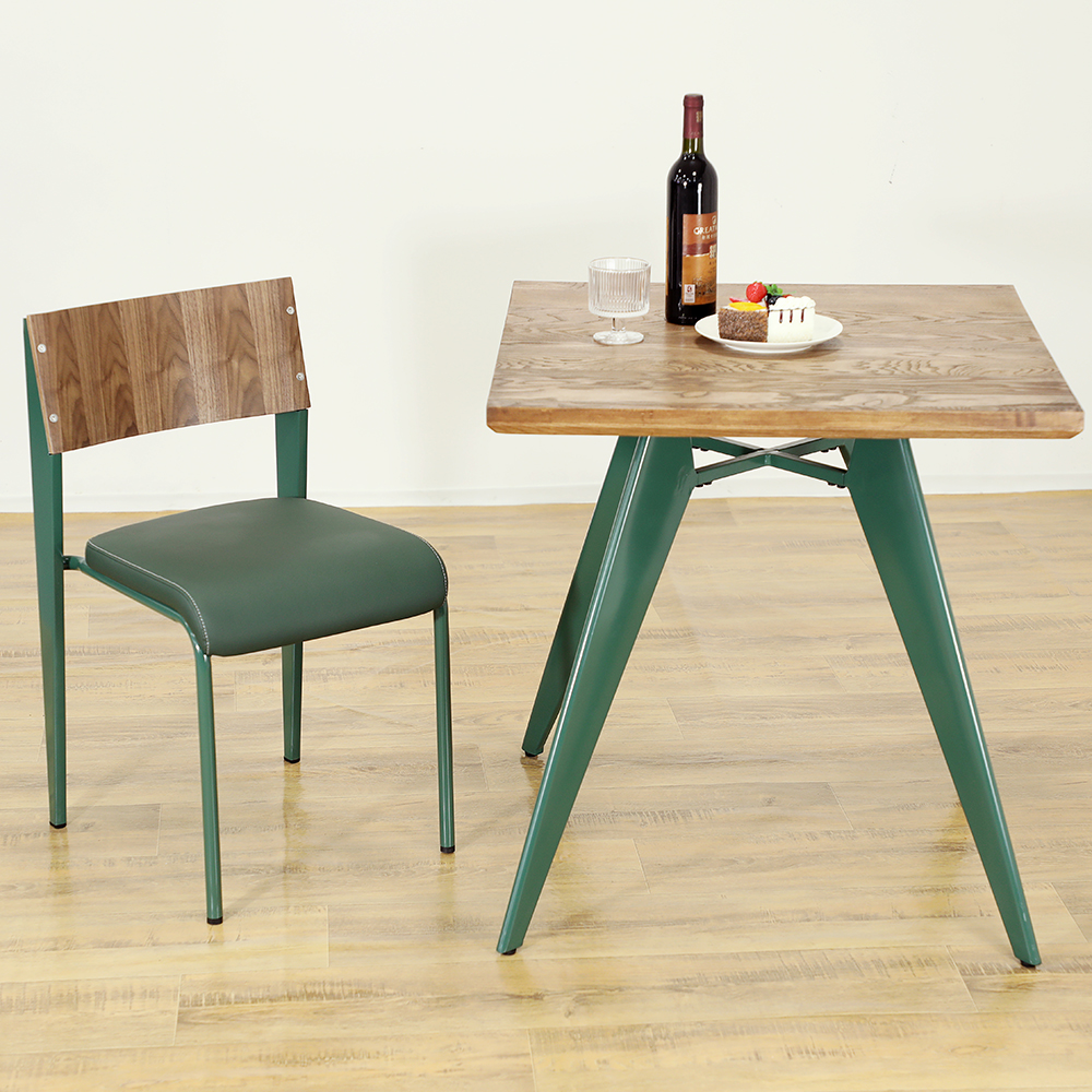Green modern table set